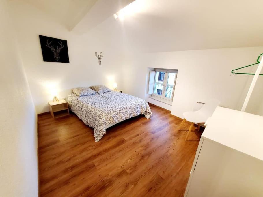 Appartement Chaleureux Au Pied De La Cite Avec Parking Каркасон Екстериор снимка